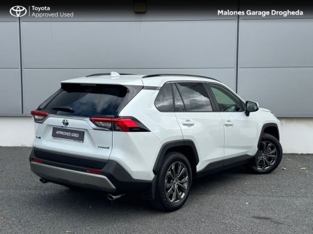 2024 Toyota RAV4 - photo 2