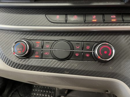 2023 Maxus DELIVER 9 - photo 6