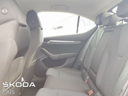 2023 Skoda Octavia - photo 4