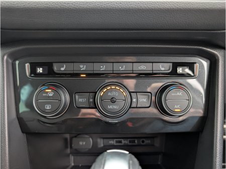 2020 Volkswagen Tiguan - photo 18