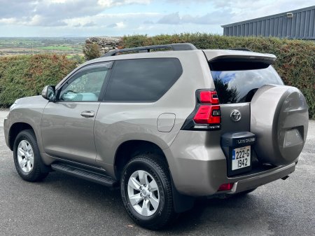 2022 Toyota Land Cruiser - photo 4