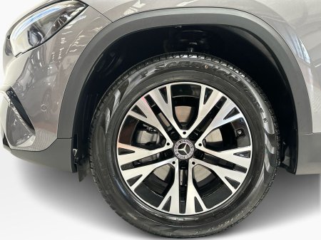 2026 Mercedes-Benz GLA - photo 7