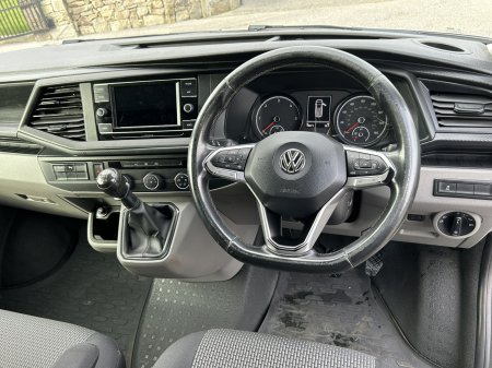 2020 Volkswagen Transporter - photo 26