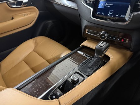 2017 Volvo XC90 - photo 12