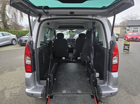 2019 Peugeot Partner Tepee - photo 10