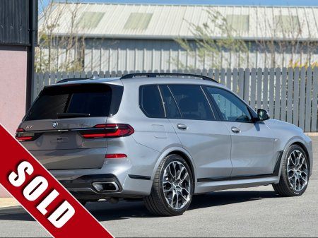 2025 BMW X7 - photo 12