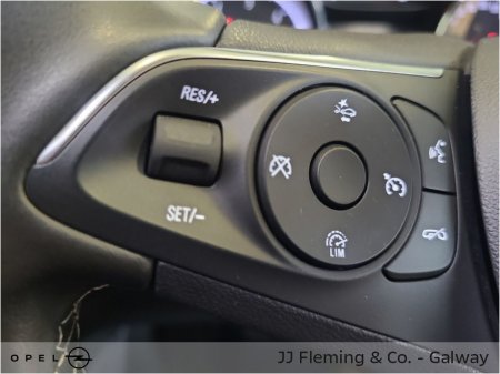 2020 Opel Insignia - photo 16