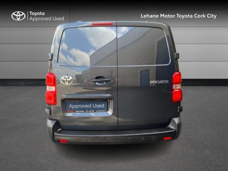 2024 Toyota Proace - photo 4