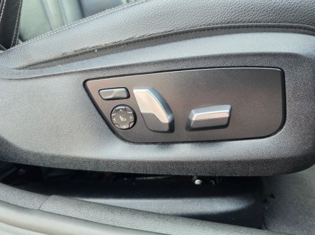 2017 BMW 5-Series - photo 26