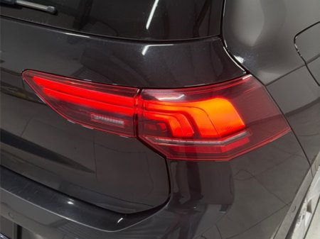 2025 Volkswagen Golf - photo 15