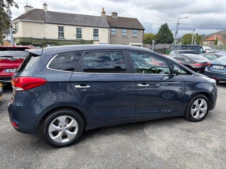 2016 Kia Carens - photo 15