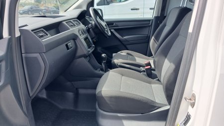 2020 Volkswagen Caddy - photo 22