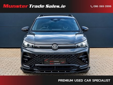 2025 Volkswagen Tiguan - photo 2