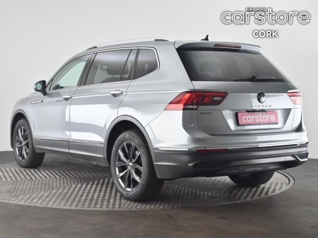 2023 Volkswagen Tiguan Allspace - photo 3