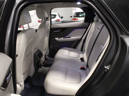 2016 Jaguar F-Pace - photo 33