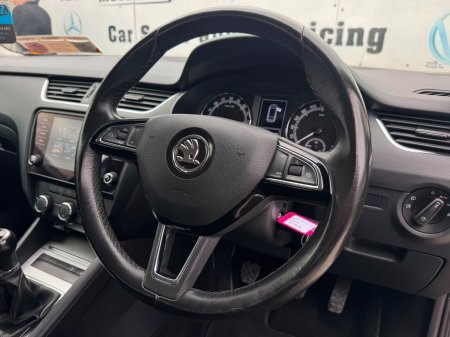 2020 Skoda Octavia - photo 11
