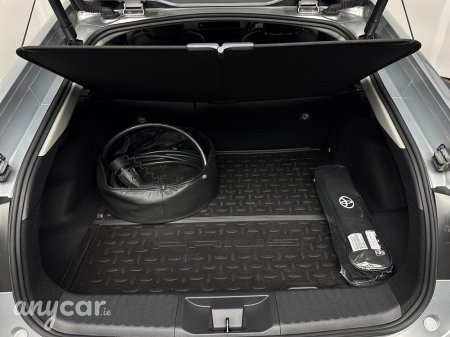 2024 Toyota Prius - photo 24