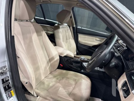 2016 BMW 3-Series - photo 17