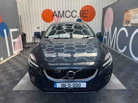 2018 Volvo V40 - photo 2