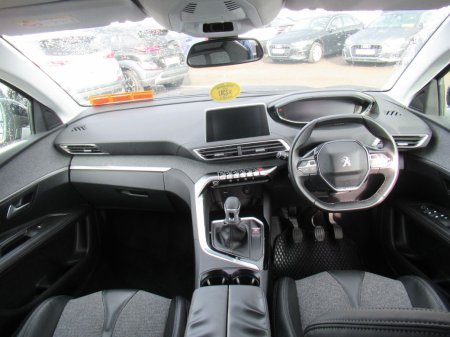 2018 Peugeot 3008 - photo 11