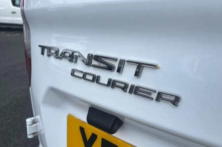 2022 Ford Transit Courier - photo 20
