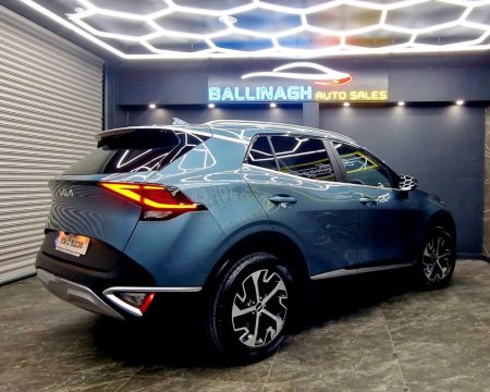 2023 Kia Sportage - photo 4