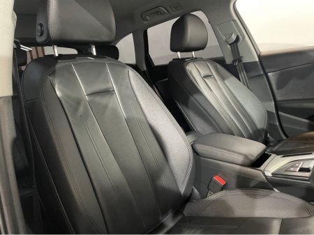 2023 Audi A4 - photo 12