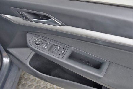 2022 Volkswagen Golf - photo 25
