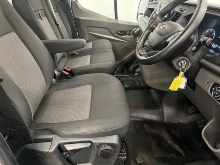 2021 Ford Transit - photo 33