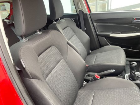 2023 Suzuki Swift - photo 13