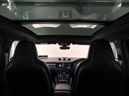 2022 Porsche Cayenne - photo 25