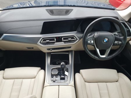 2021 BMW X5 - photo 4