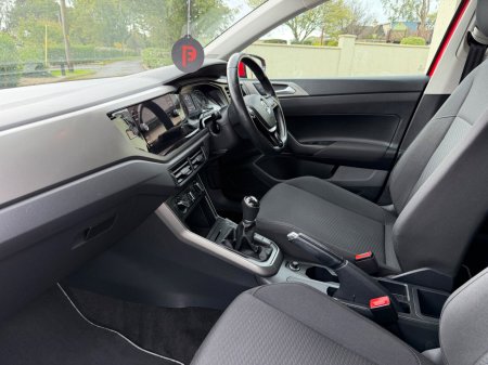 2020 Volkswagen Polo - photo 17