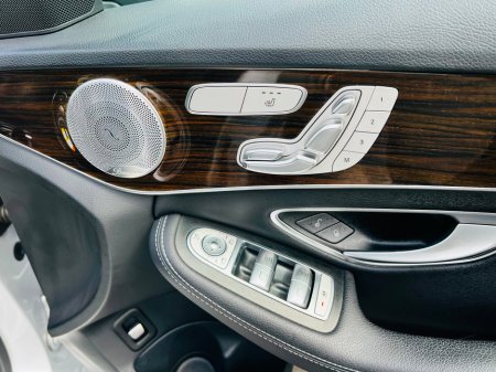 2017 Mercedes-Benz C-Class - photo 19