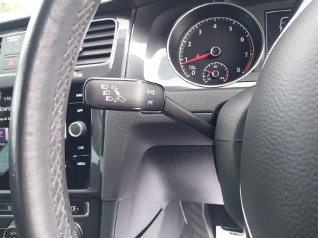 2020 Volkswagen Golf - photo 18