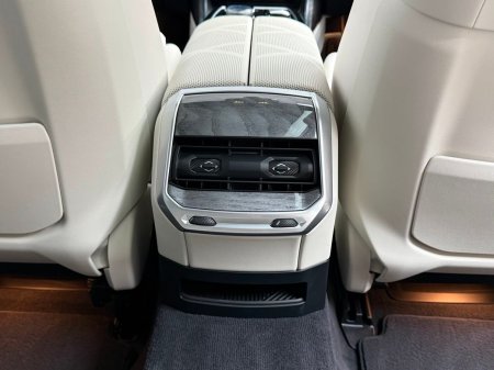 2024 BMW 7-Series - photo 14