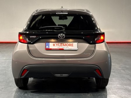 2025 Toyota Yaris - photo 4