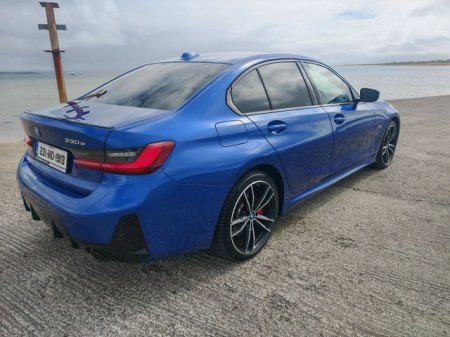 2023 BMW 3-Series - photo 7