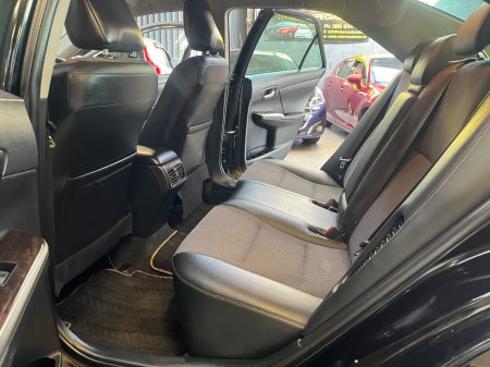 2015 Toyota Camry - photo 12