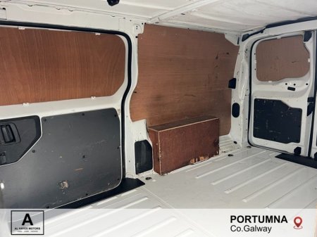 2020 Opel Vivaro - photo 5
