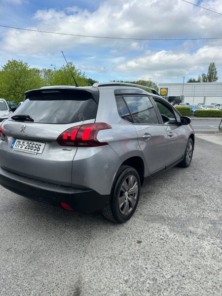 2017 Peugeot 2008 - photo 6