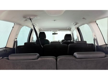 2017 Ford Galaxy - photo 16