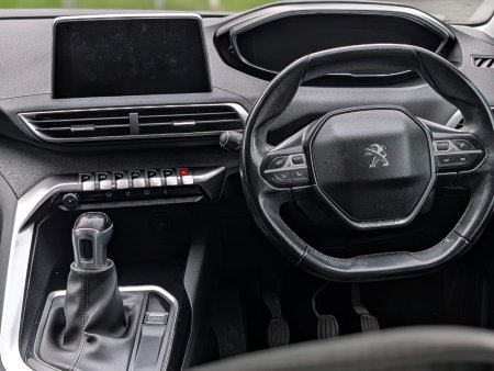 2018 Peugeot 3008 - photo 19