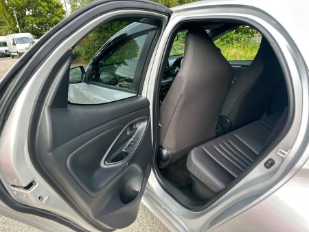 2020 Toyota Yaris - photo 16