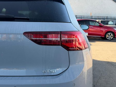 2021 Volkswagen Golf - photo 12