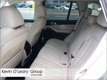 2022 BMW X5 - photo 9