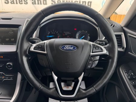2016 Ford Galaxy - photo 12
