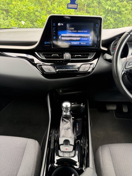 2018 Toyota C-HR - photo 24