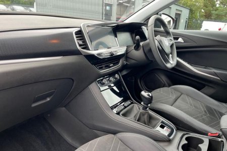 2024 Vauxhall Grandland - photo 18