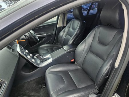 2017 Volvo V60 - photo 17